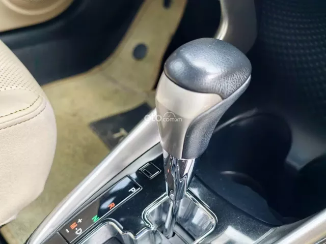 Toyota Yaris 1.5G 2018 19