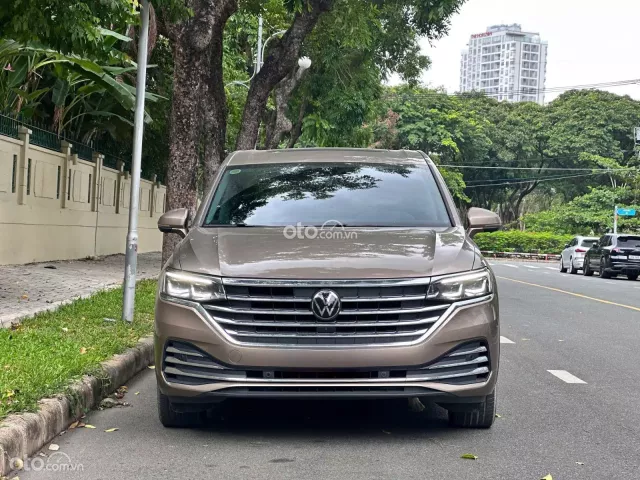 Volkswagen Viloran Luxury 2025