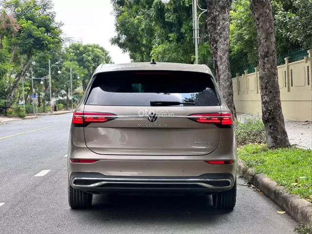 Volkswagen Viloran Luxury 2025 7