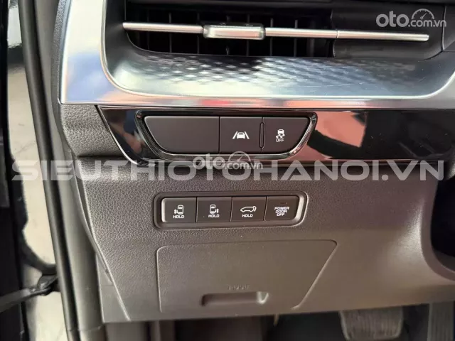 Kia Carnival 2.2D Signature 2022 16