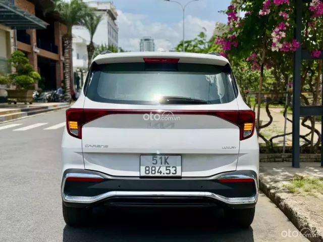 Kia Carens 1.5G Luxury 2023 6