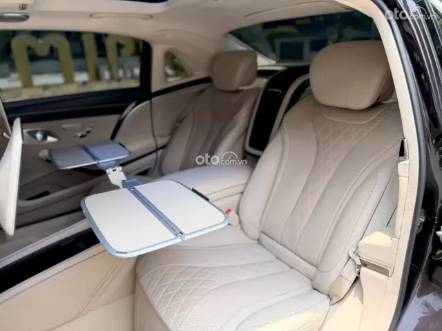 Mercedes-Benz Maybach S450 4Matic 2019 19