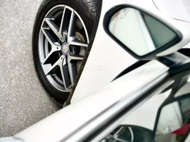 Mercedes-Benz GLC 300 2016 25