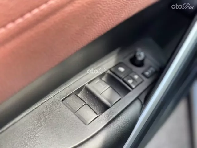 Toyota Corolla Altis 1.8G CVT 2021 13