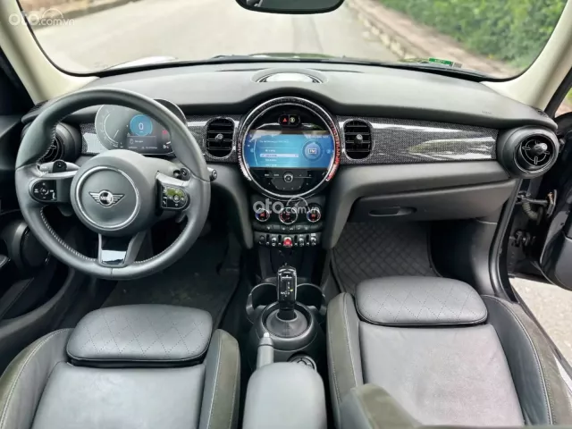 Mini Cooper S 5 cửa 2023 3