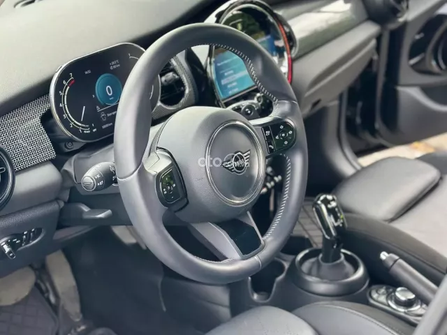 Mini Cooper S 5 cửa 2023 6