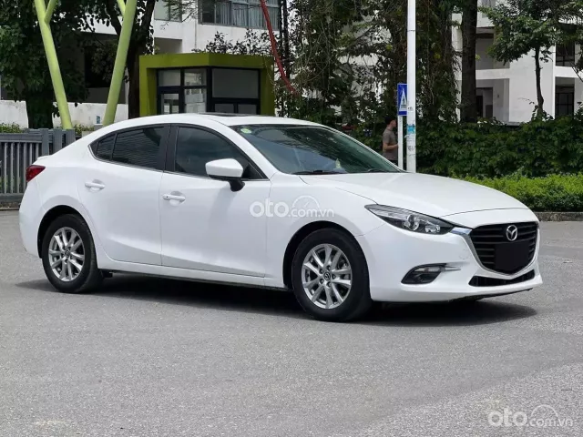 Mazda 3 1.5L Sedan 2019 2