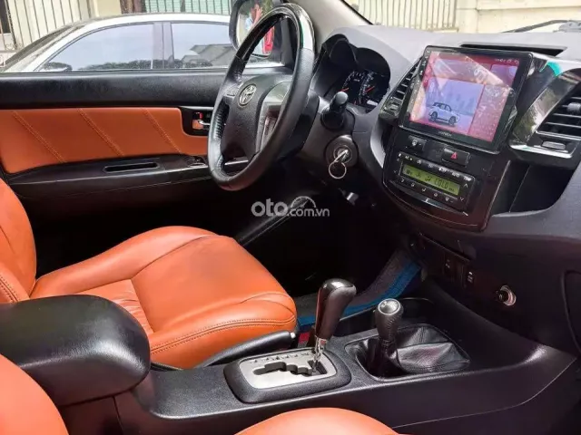 Toyota Fortuner 2.7V TRD 4x4 2015 13