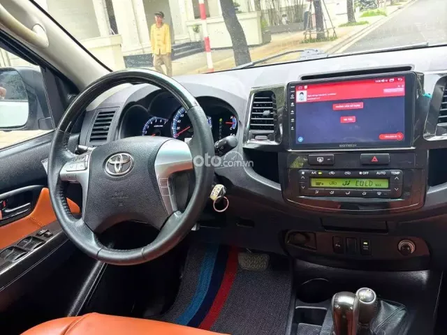 Toyota Fortuner 2.7V TRD 4x4 2015 18