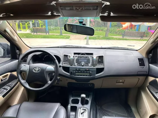Toyota Fortuner 2.7V TRD 4x2 2014 18