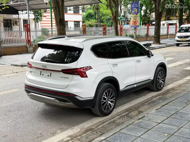 Hyundai Santa Fe Hybrid 2022 5