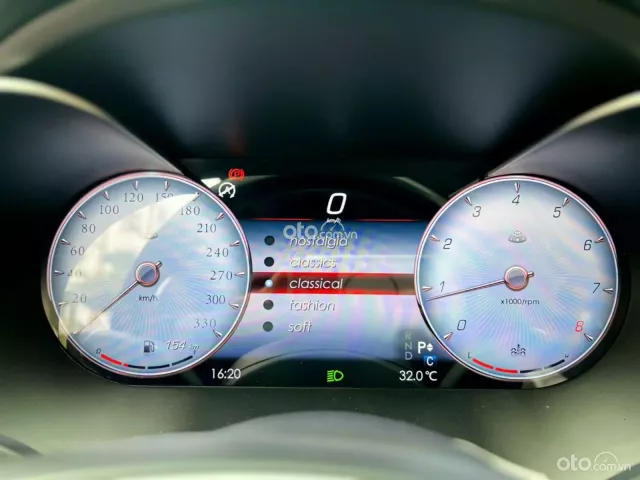 Mercedes-Benz C200 2.0 AT 2016 15