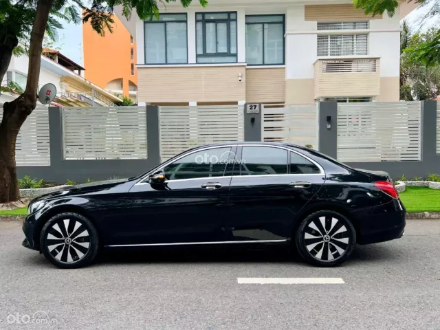 Mercedes-Benz C200 2.0 AT 2016 7