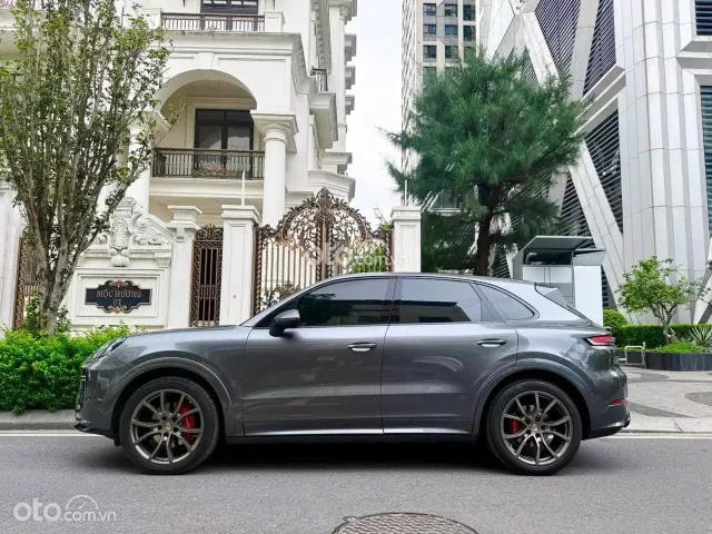 Porsche Cayenne 2018 5