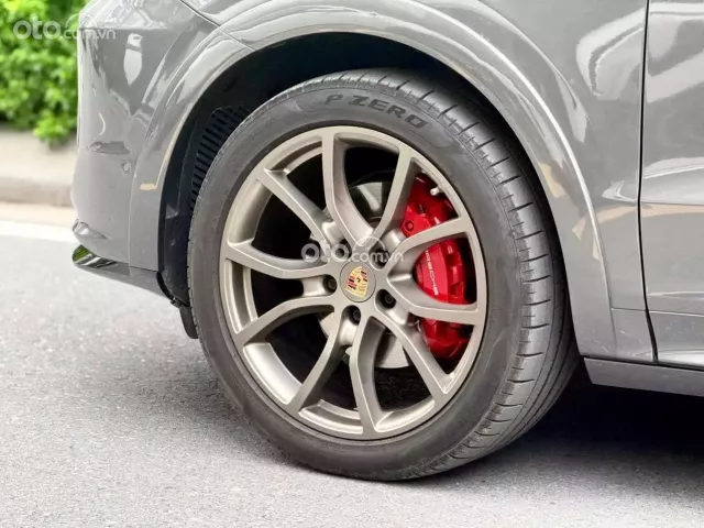 Porsche Cayenne 2018 14