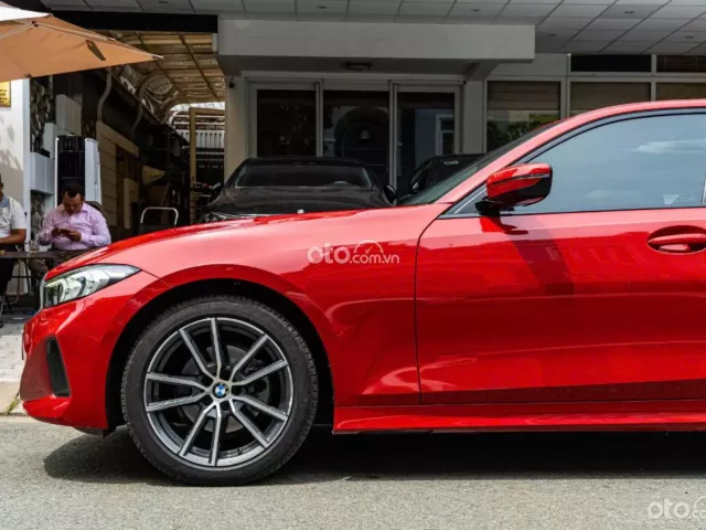 BMW 320i Sport Line 2025 8