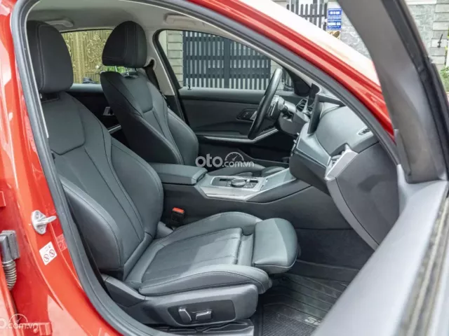 BMW 320i Sport Line 2025 16