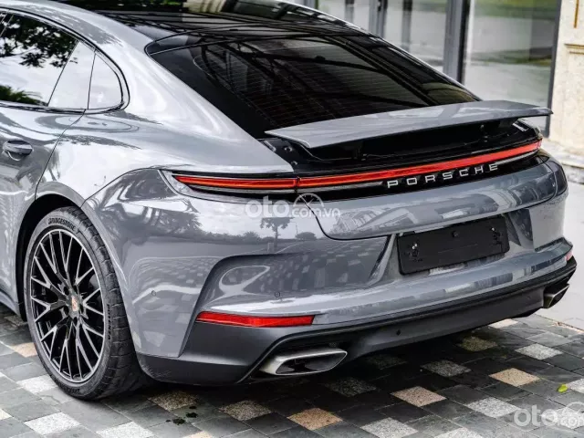 Porsche Panamera 2024 9