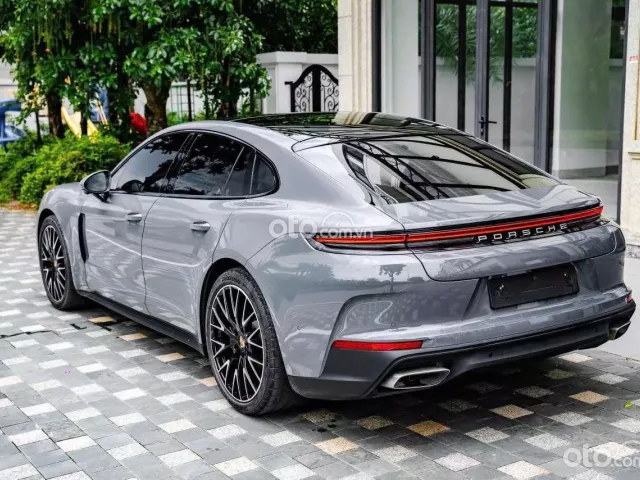 Porsche Panamera 2024 5