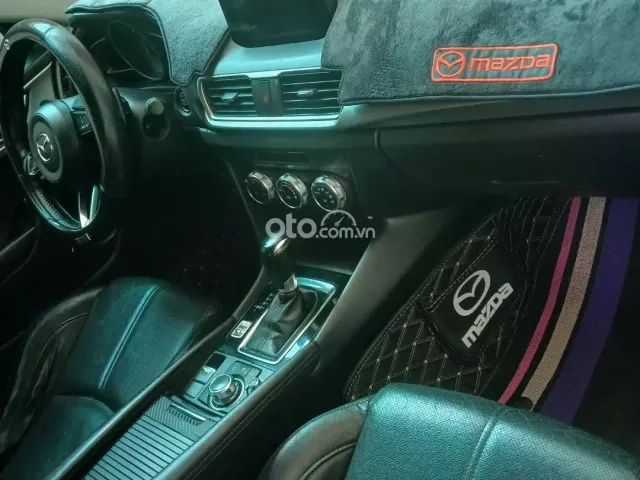 Mazda 3 1.5L Sedan 2018 2
