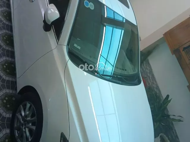 Mazda 3 1.5L Sedan 2018 3