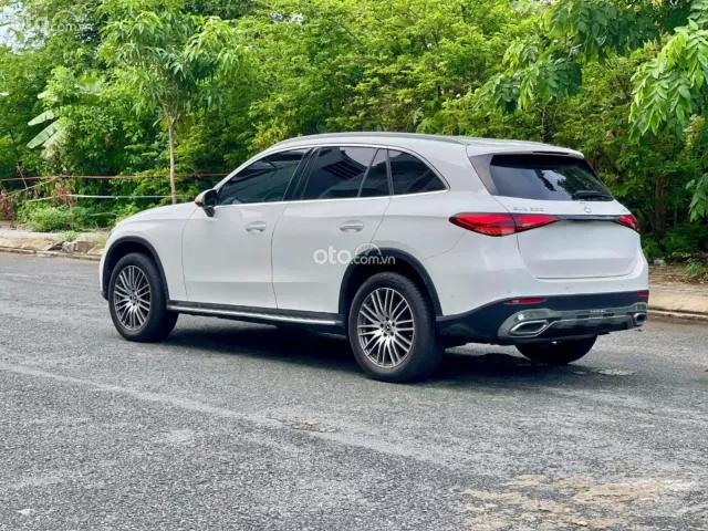 Mercedes GLC200 4Matic model 2024 siêu lướt cực đẹp