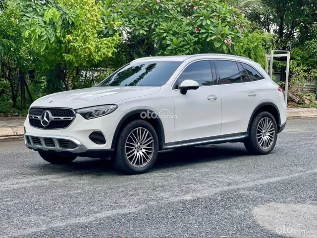 Mercedes GLC200 4Matic model 2024 siêu lướt cực đẹp