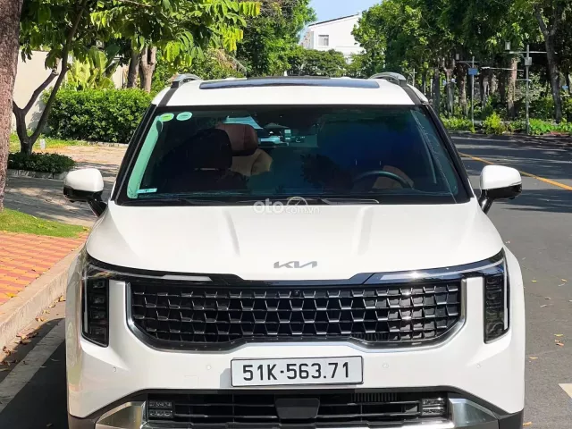 Kia Carnival 2.2D Signature 2025 2