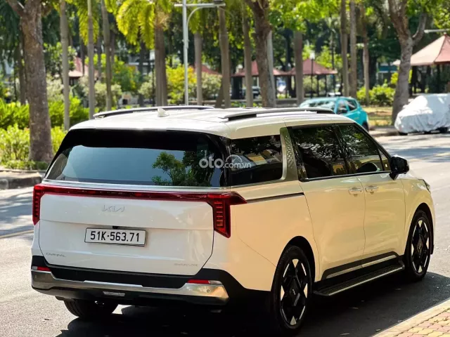 Kia Carnival 2.2D Signature 2025 4