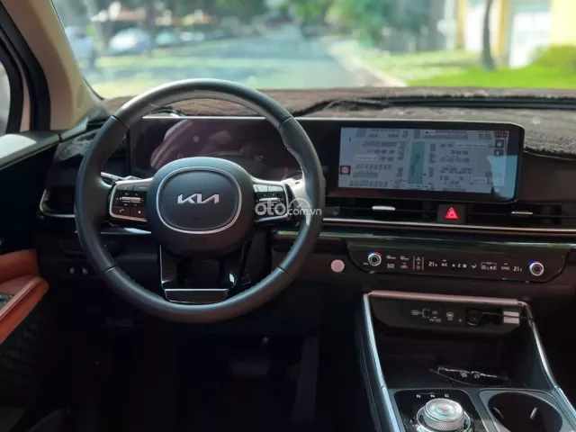Kia Carnival 2.2D Signature 2025 7