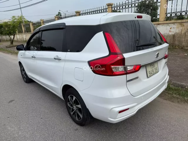 Suzuki Ertiga 1.5L Sport AT 2021 4