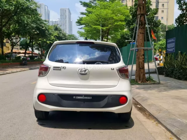 Hyundai Grand i10 Hatchback 1.2 AT 2018 5