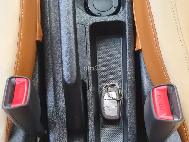Hyundai Grand i10 Hatchback 1.2 AT 2018 13