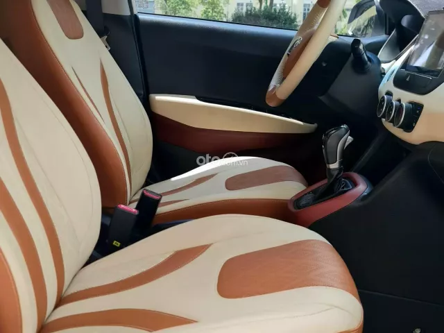 Hyundai Grand i10 Hatchback 1.2 AT 2018 14
