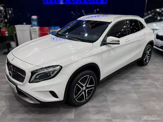 Mercedes-Benz GLA 200 1.6 I4 2016 2