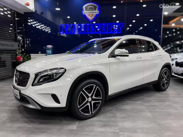 Mercedes-Benz GLA 200 1.6 I4 2016 4