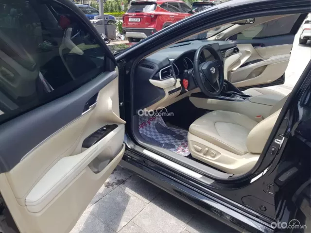 Toyota Camry 2.0Q 2021 8
