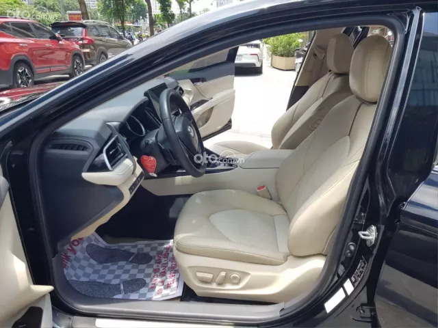 Toyota Camry 2.0Q 2021 18