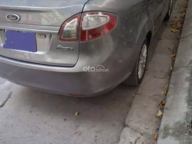 Ford Focus 1.6L 2011 3