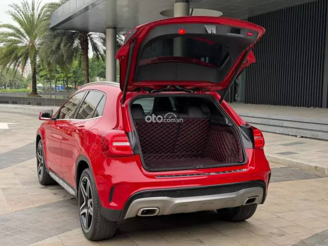 Mercedes-Benz GLA 250 4Matic 2015 8