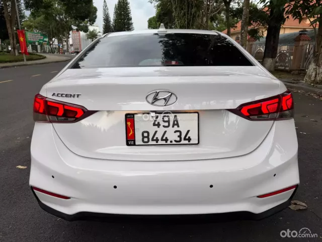 Hyundai Accent 1.4 AT 2019 10