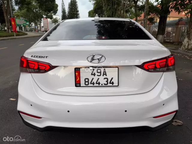Hyundai Accent 1.4 AT 2019 9