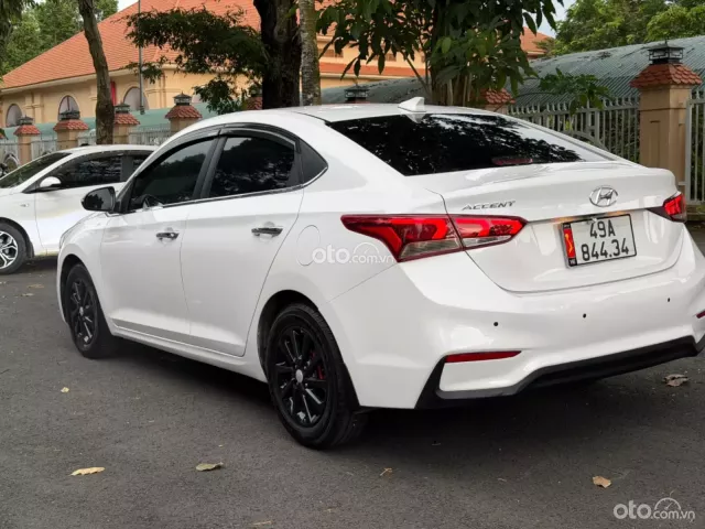 Hyundai Accent 1.4 AT 2019 8
