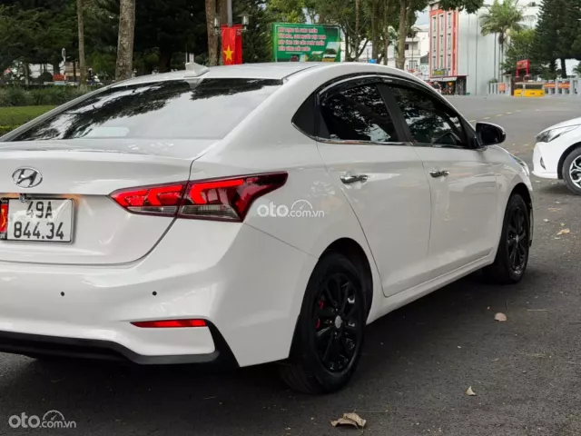 Hyundai Accent 1.4 AT 2019 7