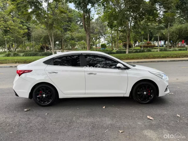 Hyundai Accent 1.4 AT 2019 6