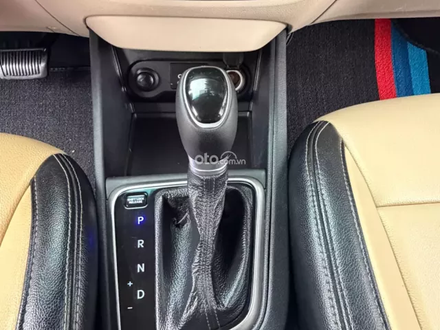 Hyundai Accent 1.4 AT 2019 16