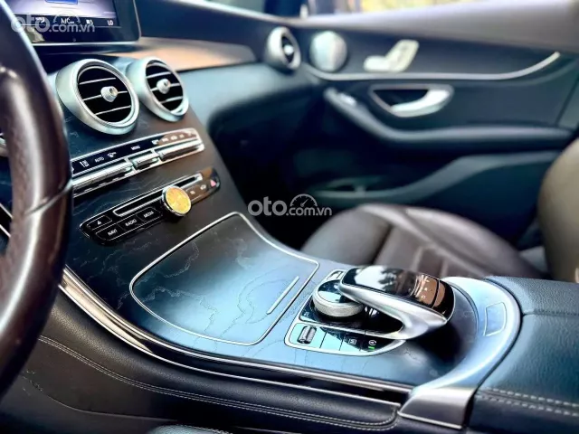Mercedes-Benz GLC 300 4Matic 2016 8