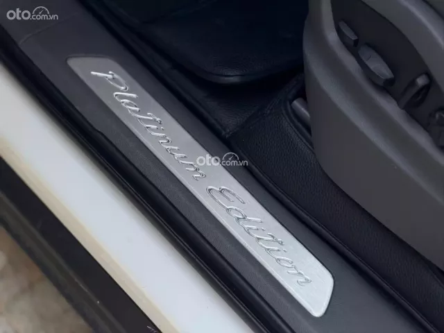 Porsche Cayenne Platinum Edition 2022 9