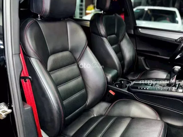 Porsche Macan GTS 2017 17