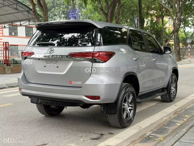 Toyota Fortuner 2.4G 4x2 AT  2024 4